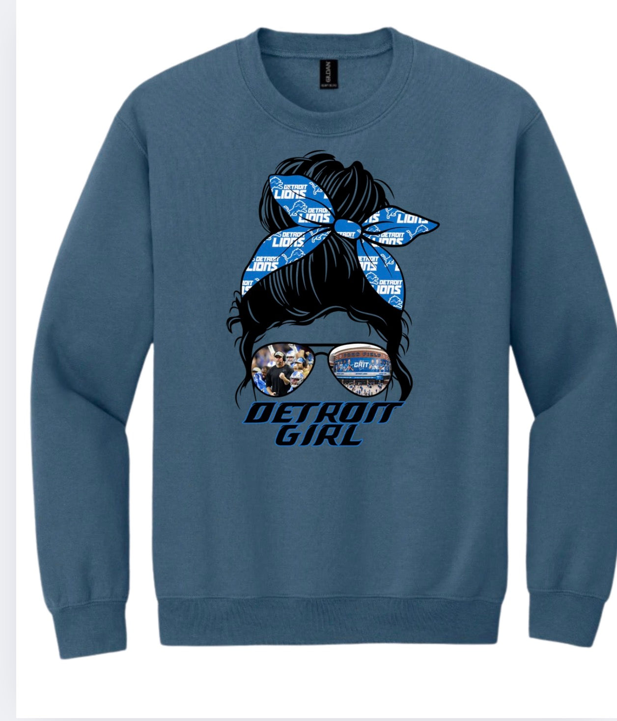 Detroit Girl Messy Bun sweatshirt